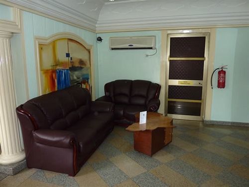 فندق Somatel دوالا المظهر الخارجي الصورة